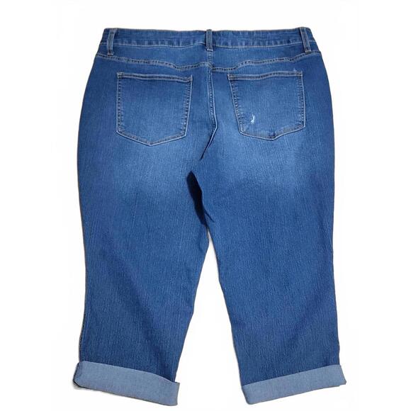 Terra Sky Medium Wash Skinny Denim Cuffed Capri Plus 16W - Picture 3 of 8